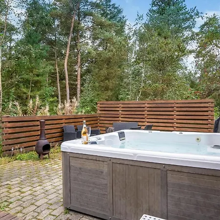 Holiday home Beautiful In With Indoor Swimming Pool