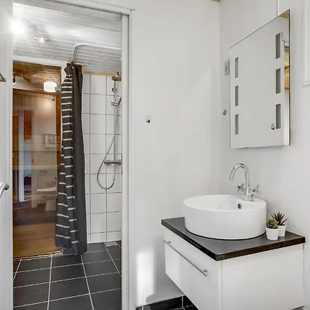 Beautiful In With Indoor Swimming Pool * Norre Nebel