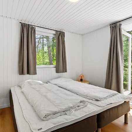 Beautiful In With Indoor Swimming Pool * Norre Nebel