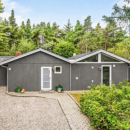 Pet Friendly In With Sauna Nyaraló *